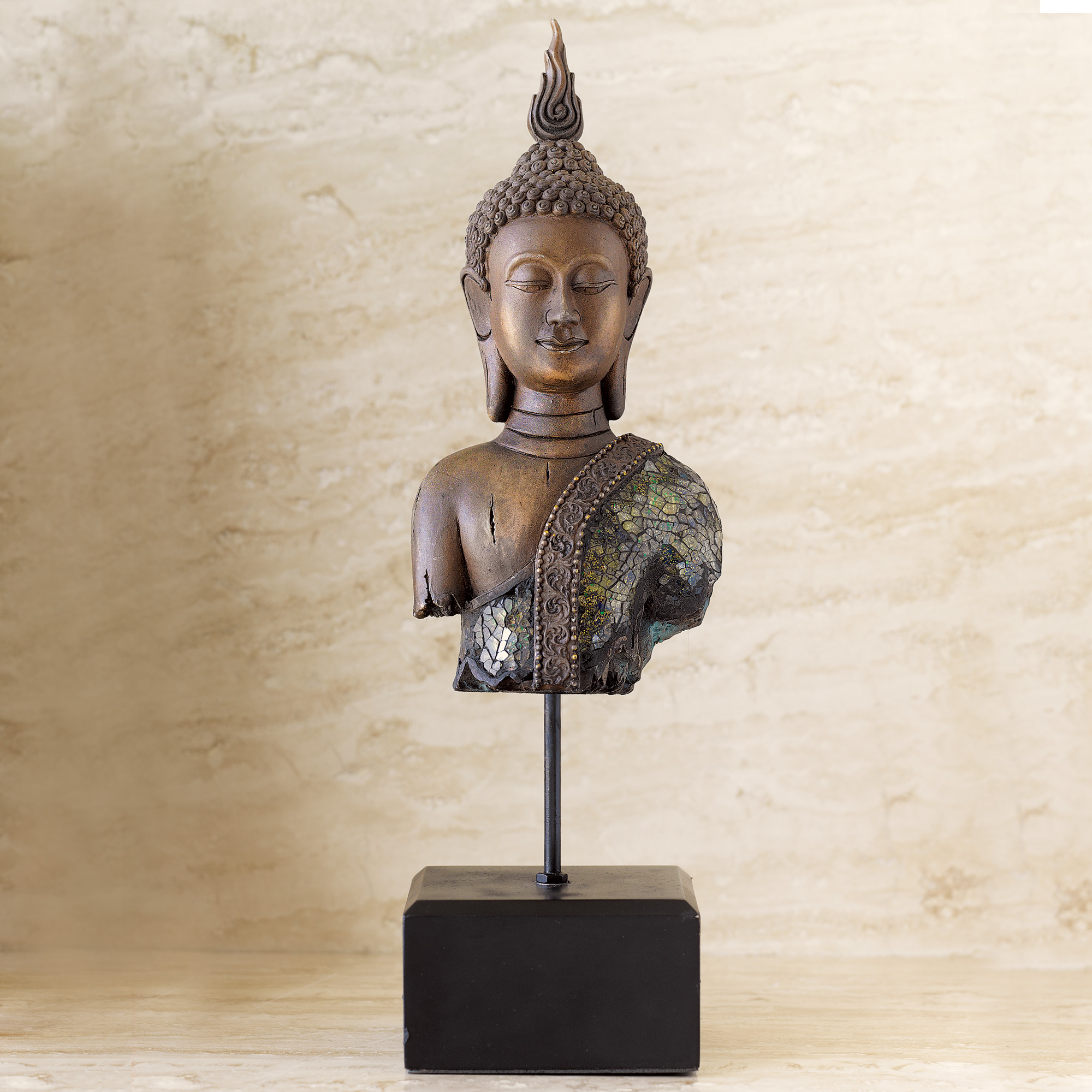 BURMESE BUDDHA ON STAND