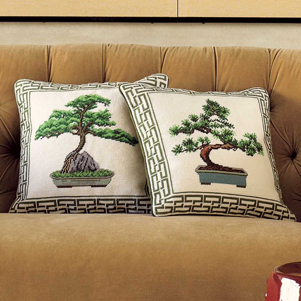 BONZAI TREE WITH ROCK PILLOW