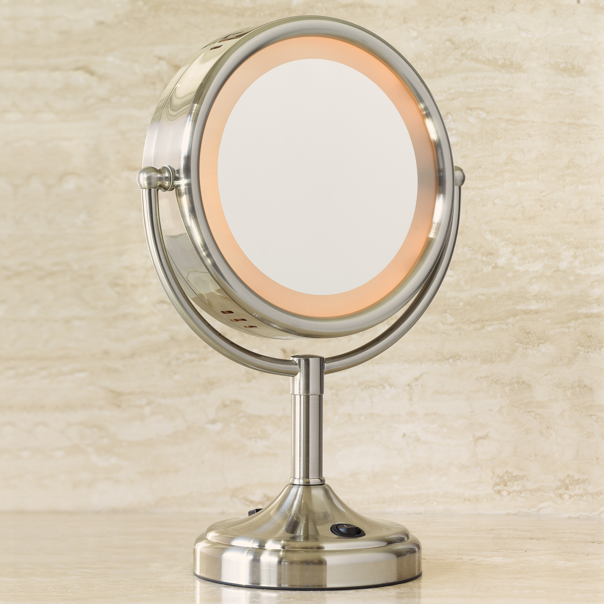 LIGHTED VANITY MIRROR