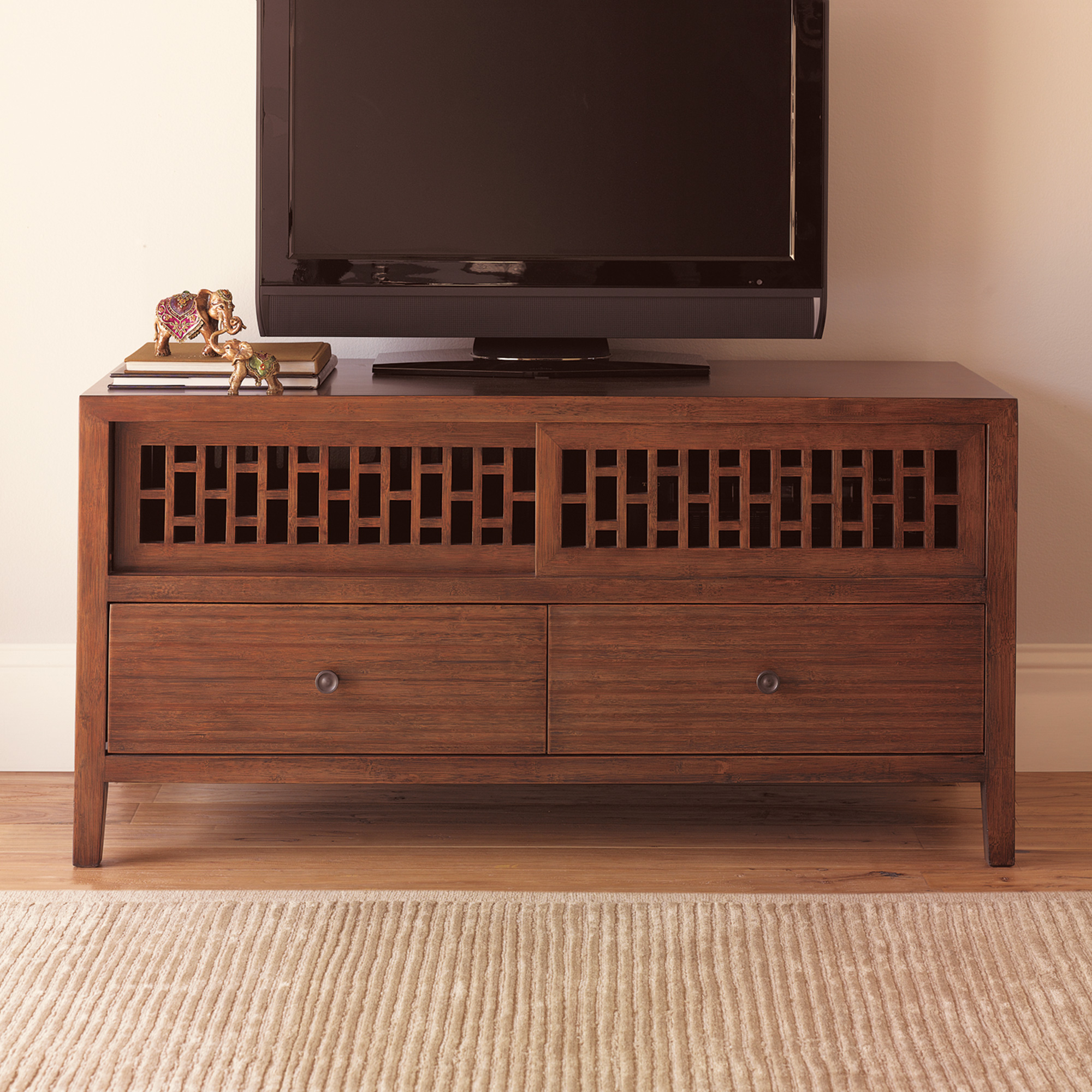 METRO MEDIA CONSOLE