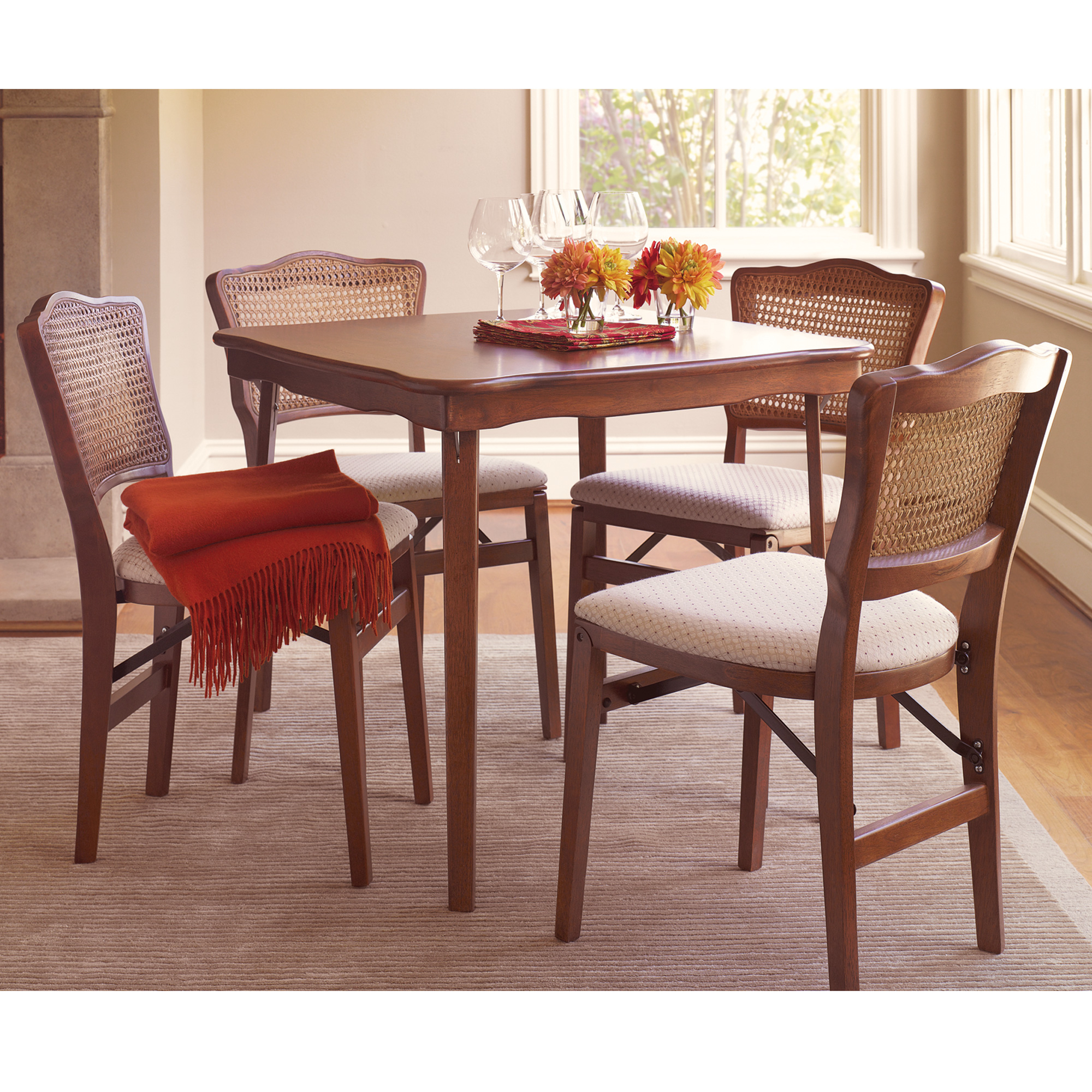 Folding Table ($25 fs)