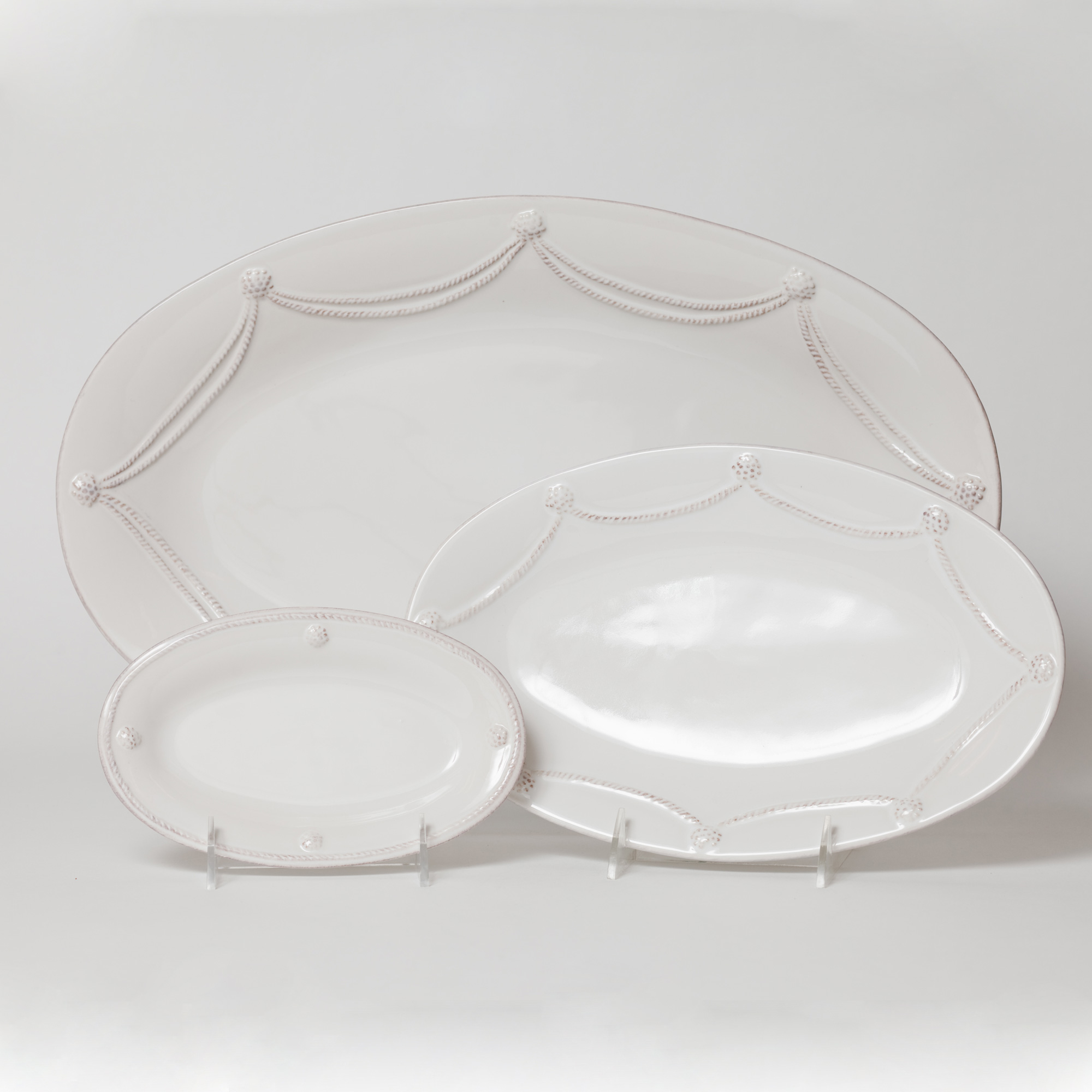 Berry & Thread Small Oval Platter  