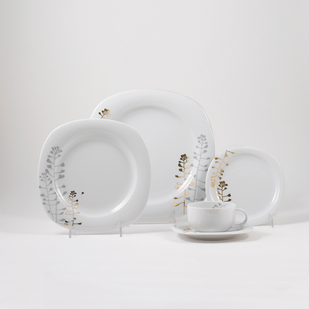 CELEBRATION FIVE PIECE PLACE SETTING
