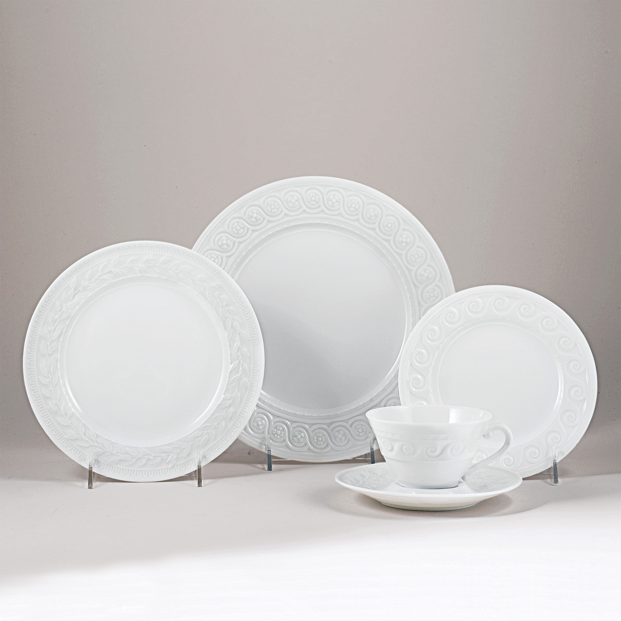LOUVRE  FIVE PIECE PLACE SETTING