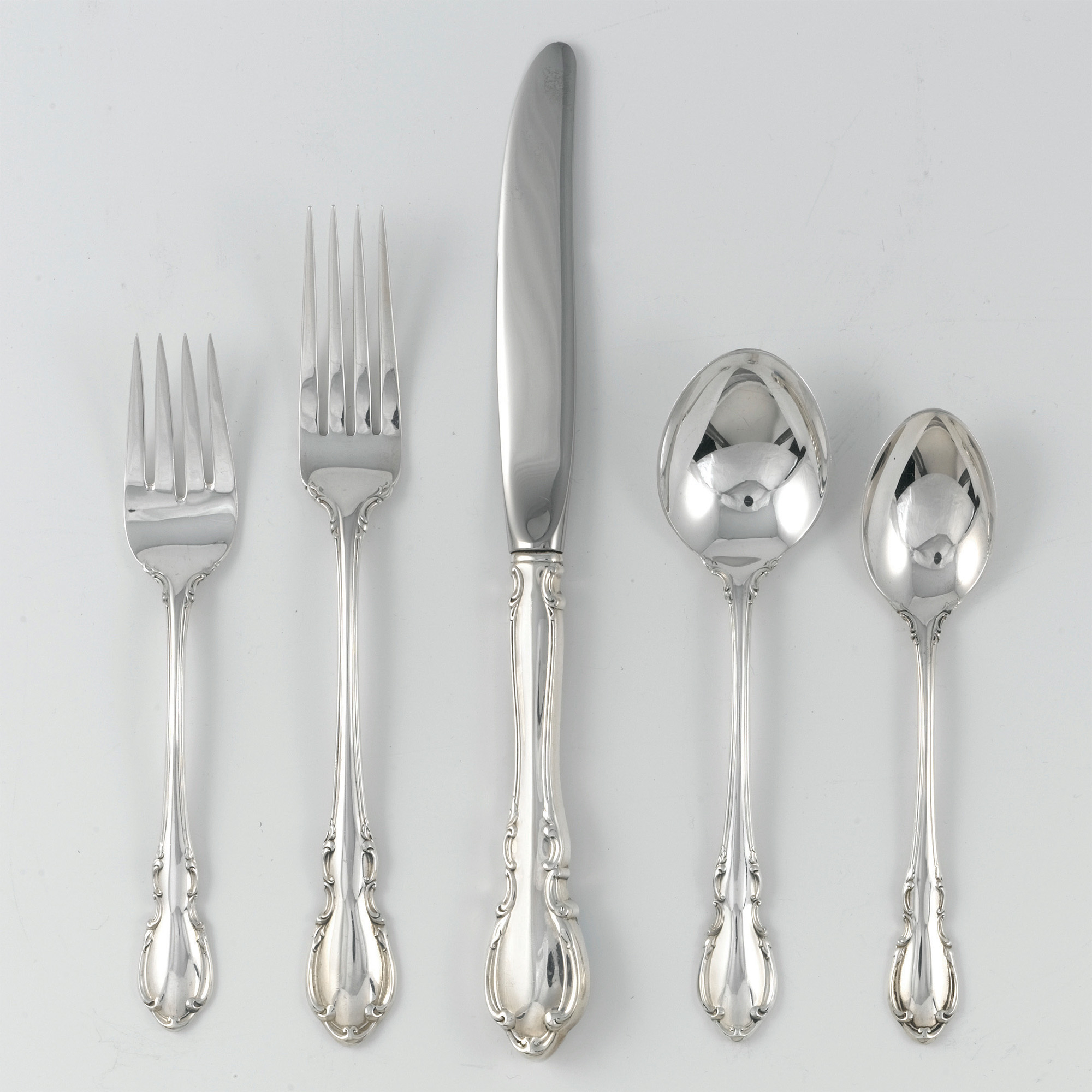 LEGATO FIVE PIECE PLACE SETTING