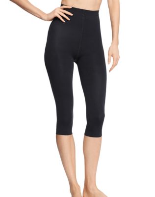 Hanes Women's Shaping Capris