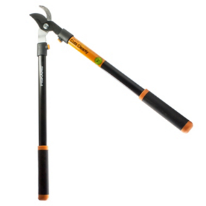 28 Inches 1.5 Inchescut Bypass Lopper 9146 6935 by Fiskars Best Price