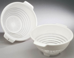 4Qt Plastic White Colander 189 by Arrow Plastic Manufacturing Best Price