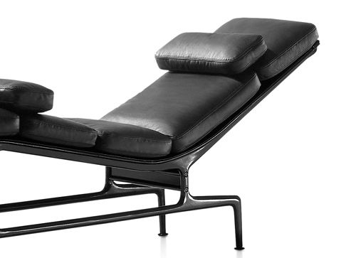 Eames Chaise