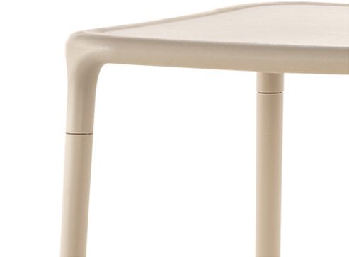 Air Table