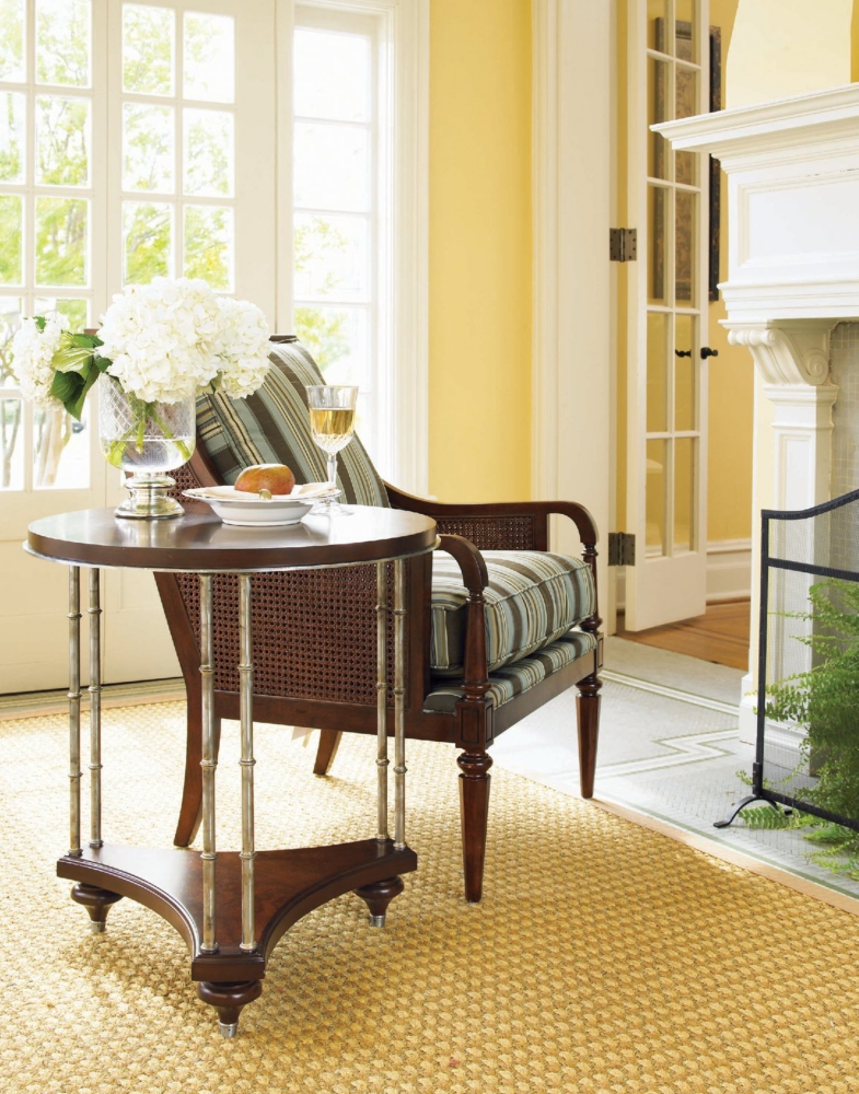 American Inspirations Service table
