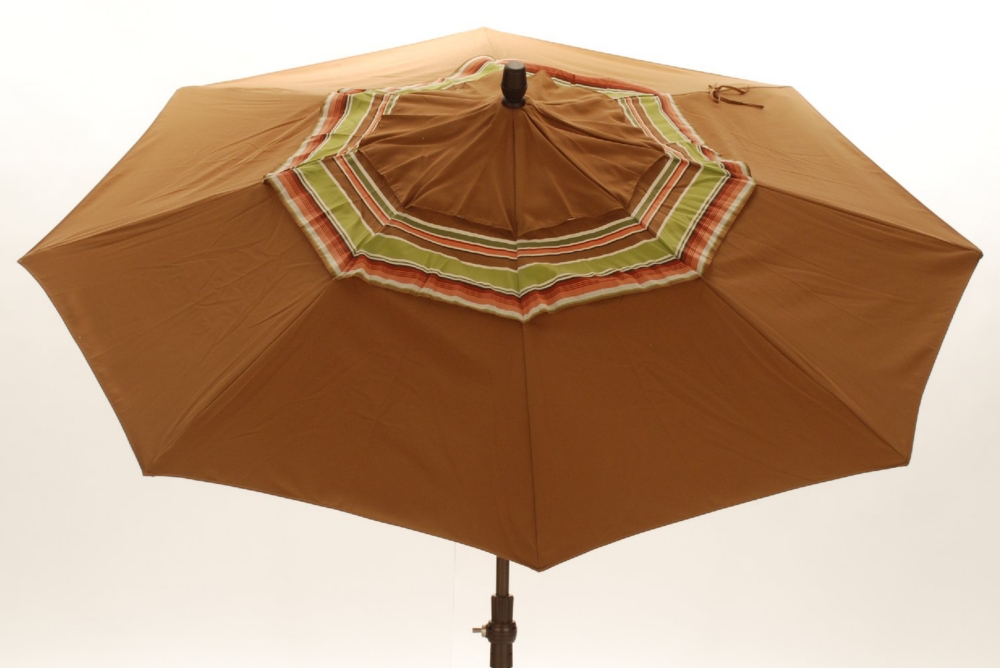 9' Collar Tilt Market Umbrella