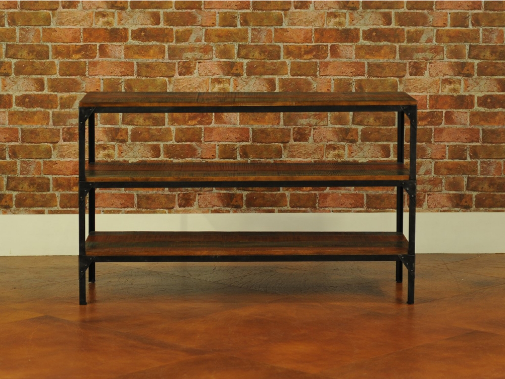 Chicago Media console