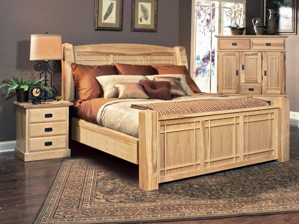 Hickory Highlands Queen Arch Bedroom Suite without Storage Drawers