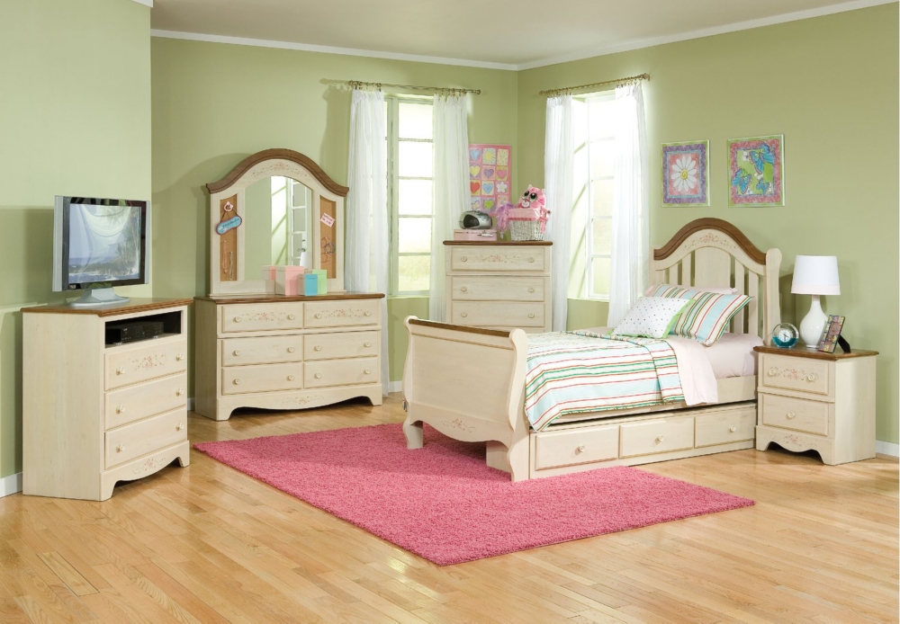 Cassidy Twin Sleigh Bedroom Suite
