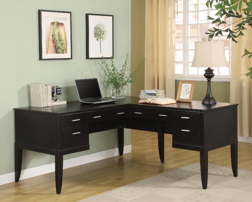 Palisades desk with return