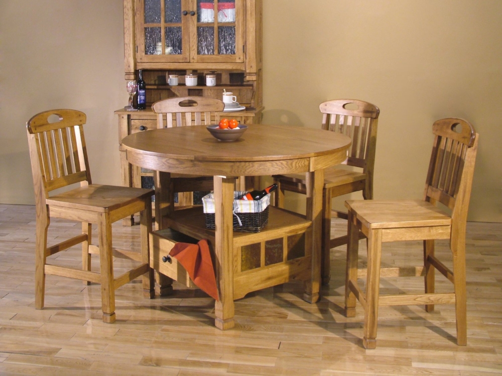 Sedona Gathering Table With 4 counterstools