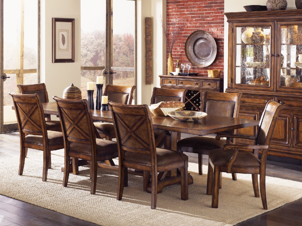 Larkspur trestle table and 4 side chairs