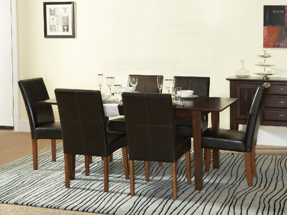Tango table and 4 parsons chairs