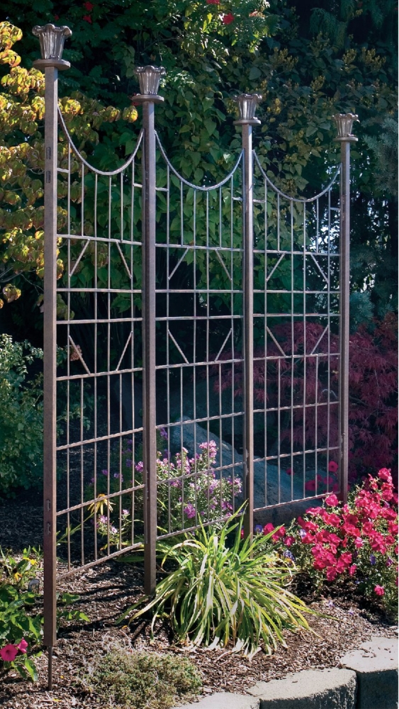 Garden Screen by H.Potter