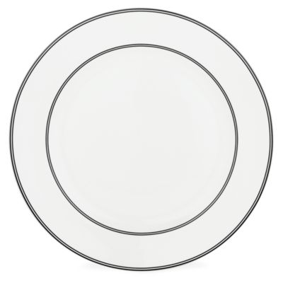 st kitts nag's head dinner plate