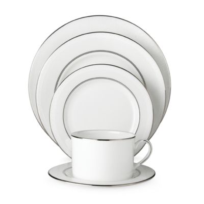 cypress point five-piece place setting