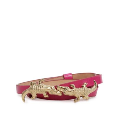 kissing crocodile belt