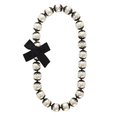 japanese floral pearl necklace