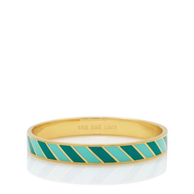 toe the line idiom bangle