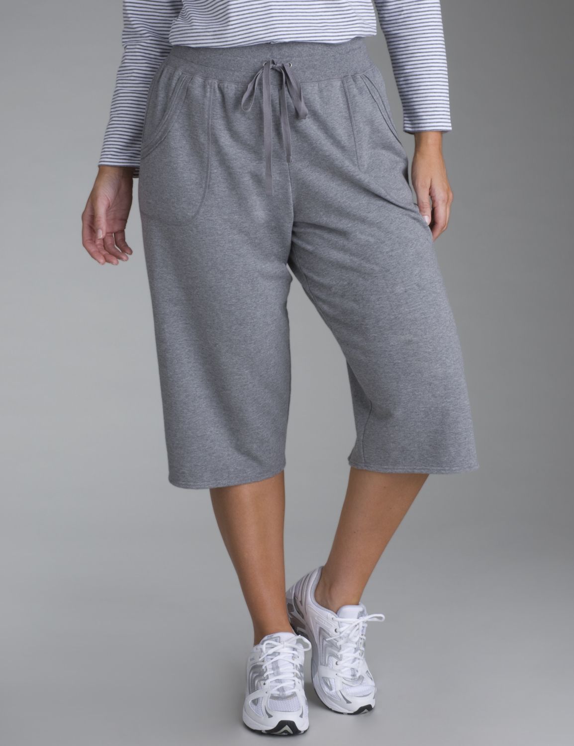 Activewear crop pants