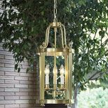 Classic & Traditional Entry & Foyer Lights