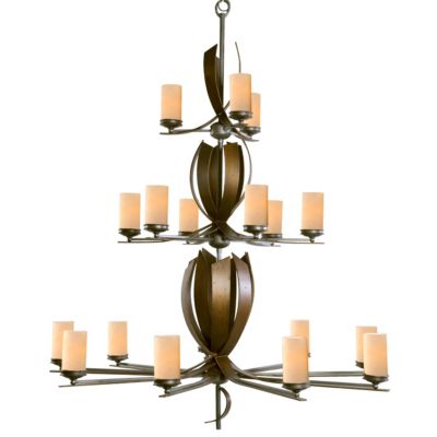 Aizen 3 Tier Chandelier by Varaluz