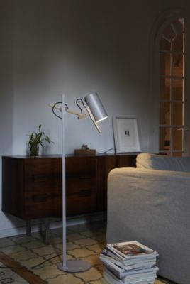 Scantling 15.7 Floor Lamp by Marset