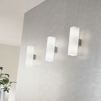 Carre Wall Sconce by De Majo