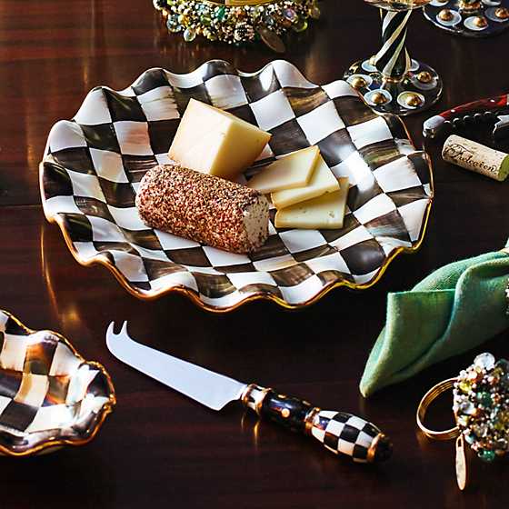 Courtly Check Fluted Dessert Plate image five