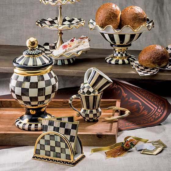 Courtly Check Three Tier Sweet Stand image eight