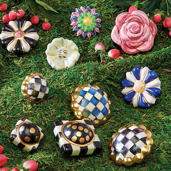 Petit Four Round Knob - Courtly Check image six