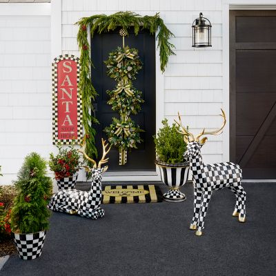 Courtly Check Wreath Hanger image seven