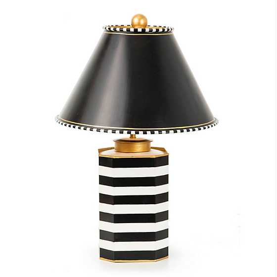 Palisades Table Lamp image four