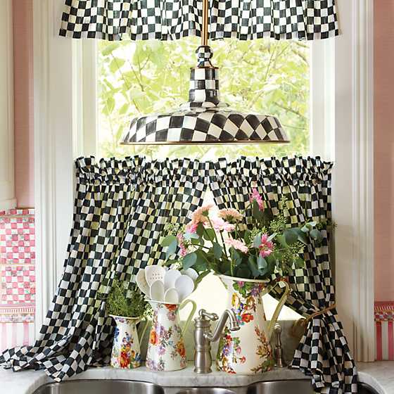 Courtly Check Cafe Curtains - Set of 2 image six