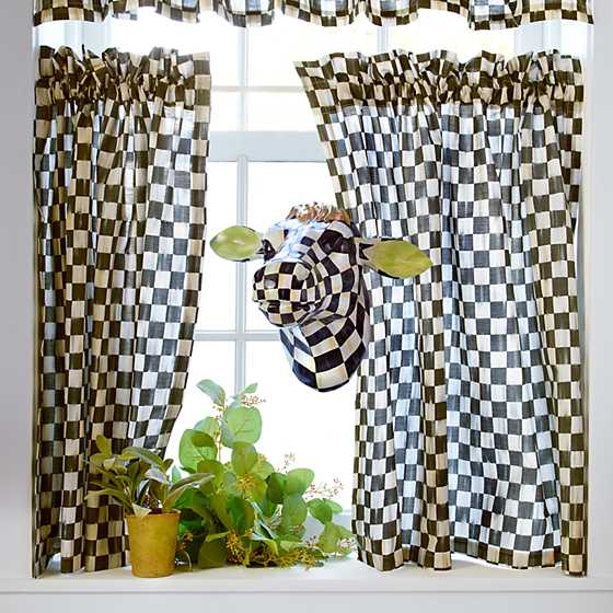 Courtly Check Cafe Curtains - Set of 2 image nine