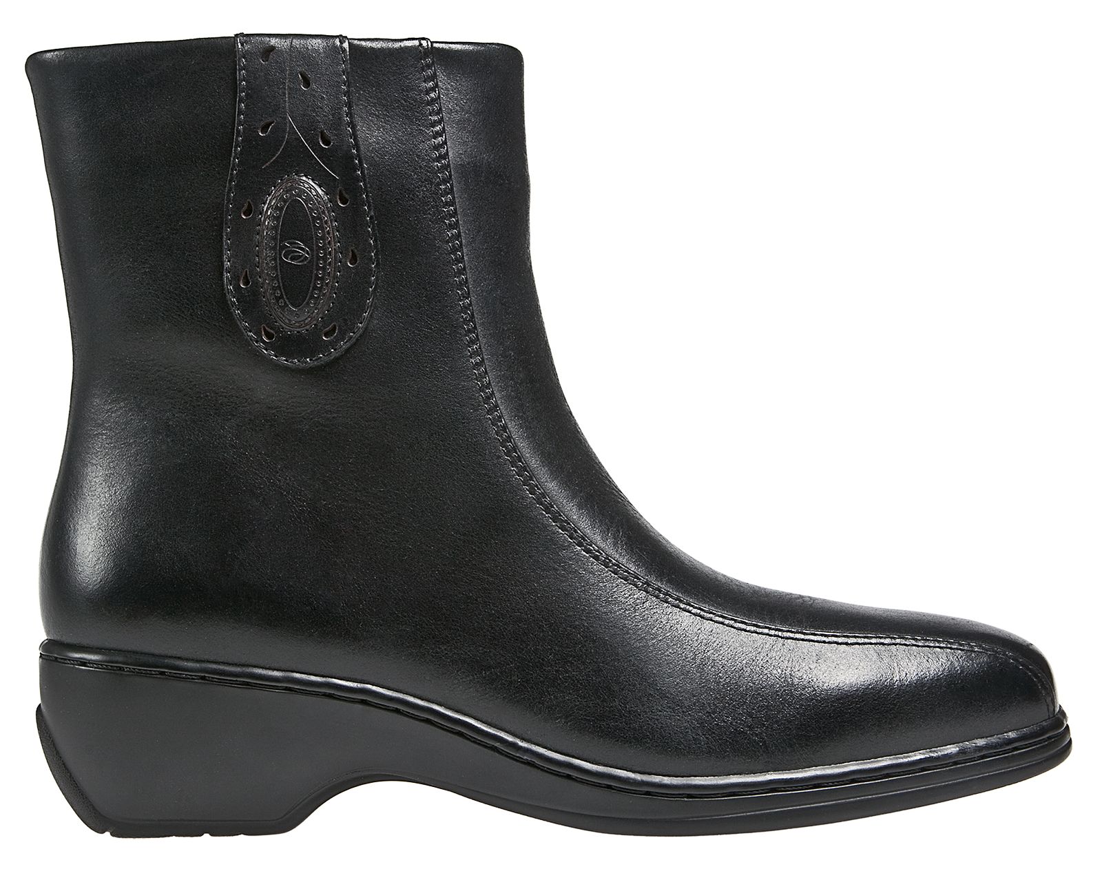 Aravon Kaitlin, Black