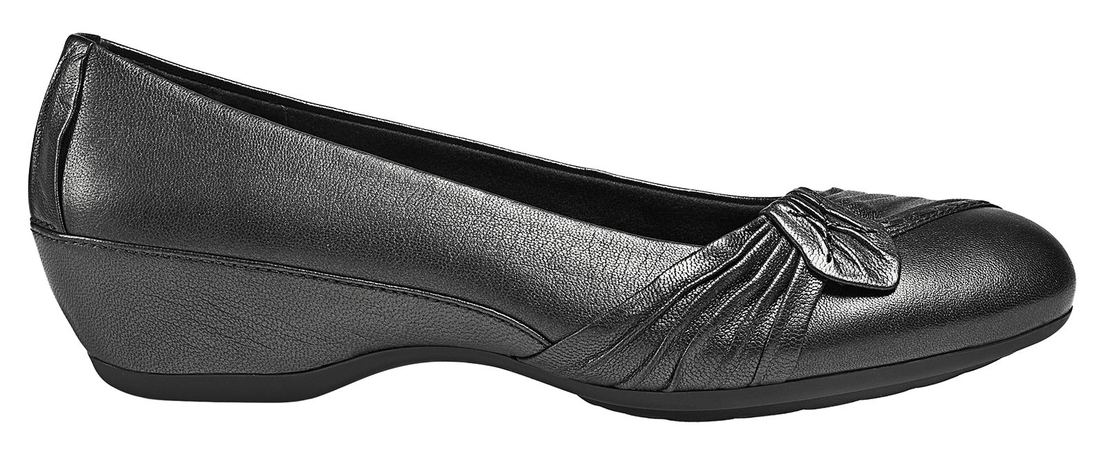 Aravon Yolanda, Black