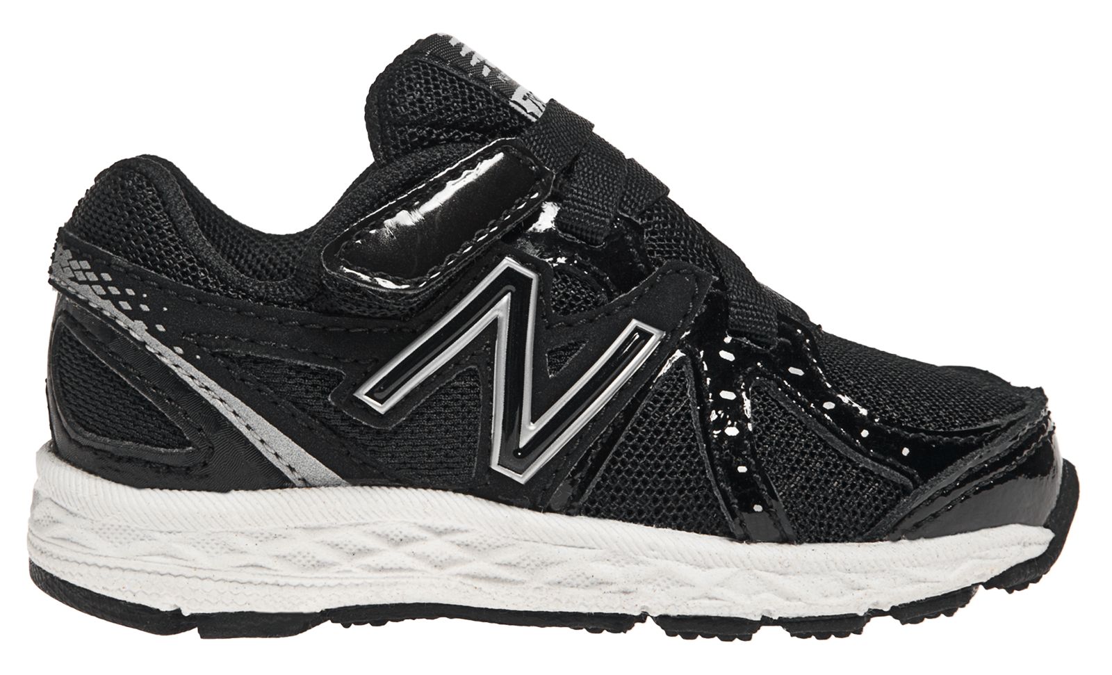 New Balance 790, Black with White