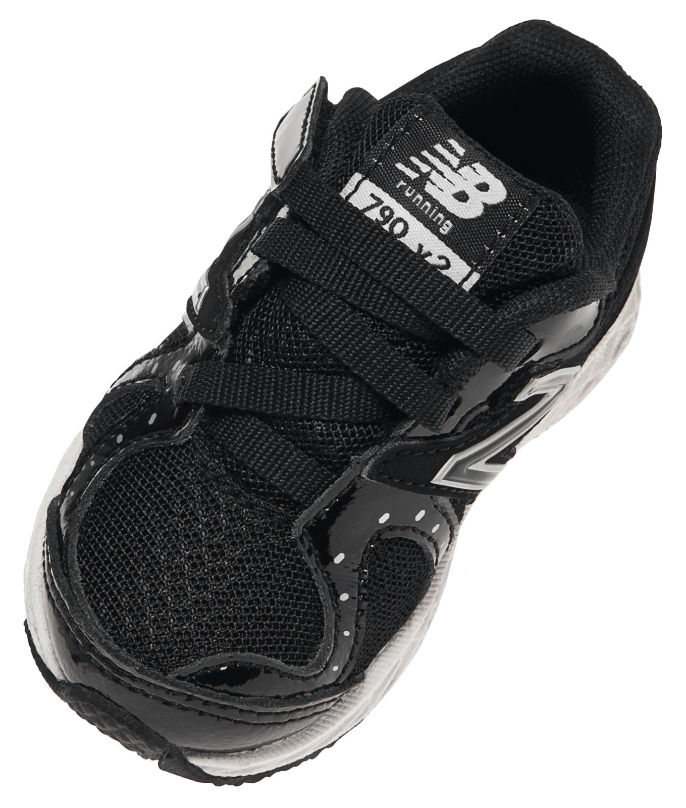 New Balance 790, Black with White