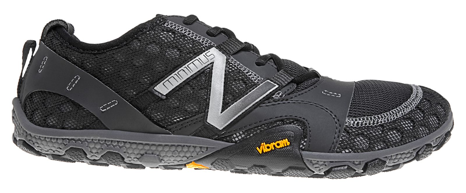 Minimus 10V2 Trail, Black with Silver