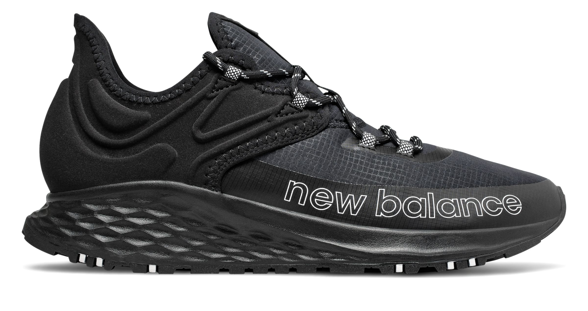 Mens New Balance Fresh Foam Roav Trail - Black/White, Black/White - MTROVLK