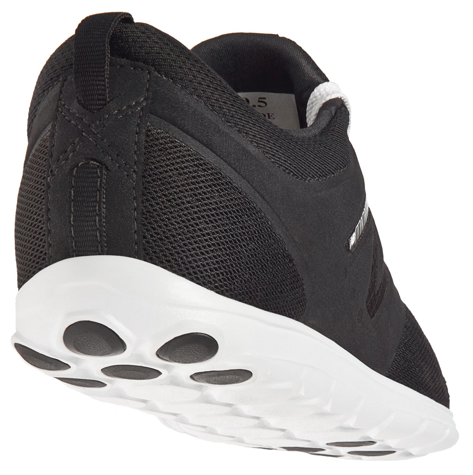 New Balance 735, Black with White