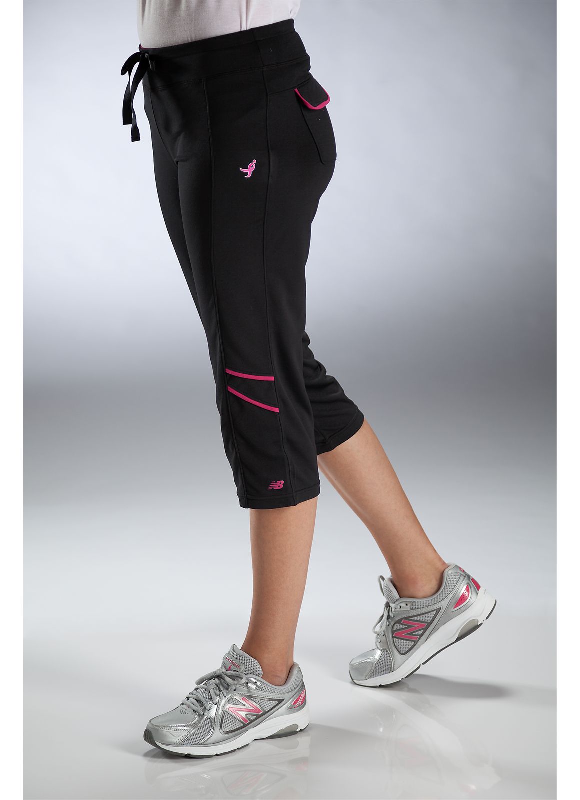 Komen Stride Capri, Black with Sangria