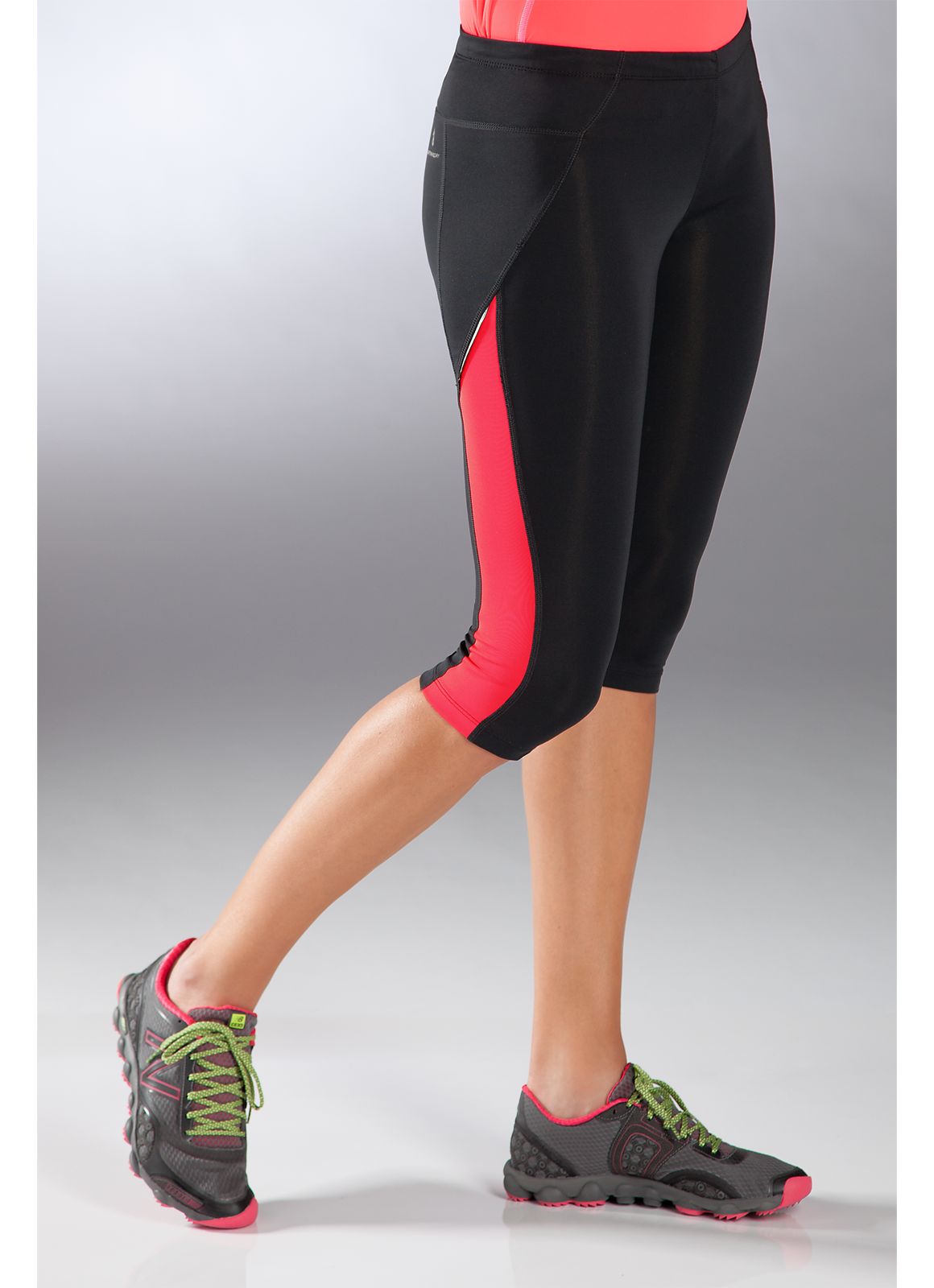Go 2 Capri, Black with Diva Pink